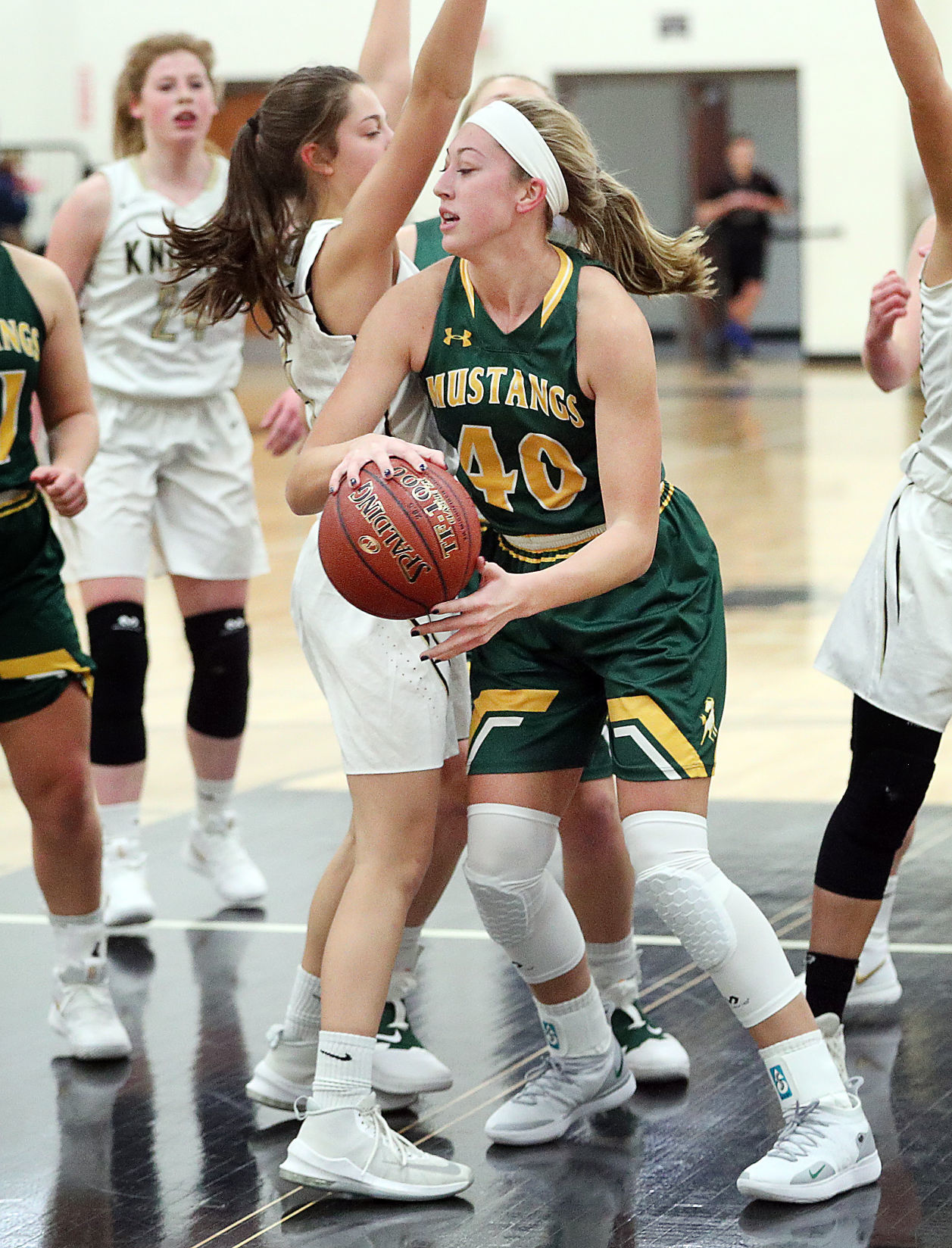 Nov. 13: Melrose-Mindoro vs. Onalaska Luther